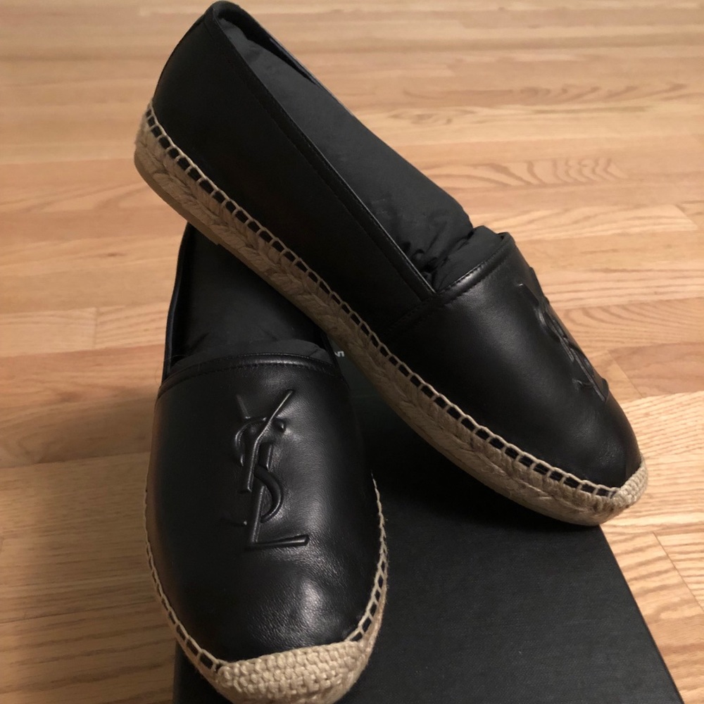 Ives Saint Laurent shoes